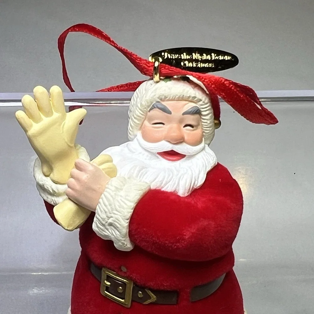 Hallmark 2001 Ornament Twas the Night Before Christmas Vintage‎ Volume 4 Santa